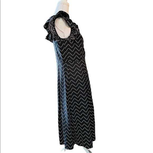 WHO WHAT WEAR WOMENS PRETTY SLEEVELESS DRESS SIZE SMALL - Picture 7 of 10